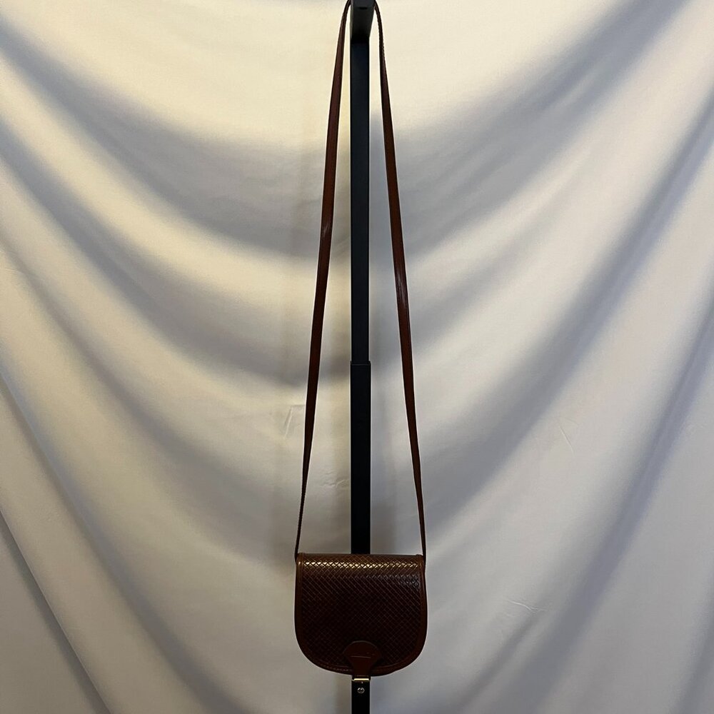 Mundi Dark Brown Saddle Bag Purse - Picture 2 of 10